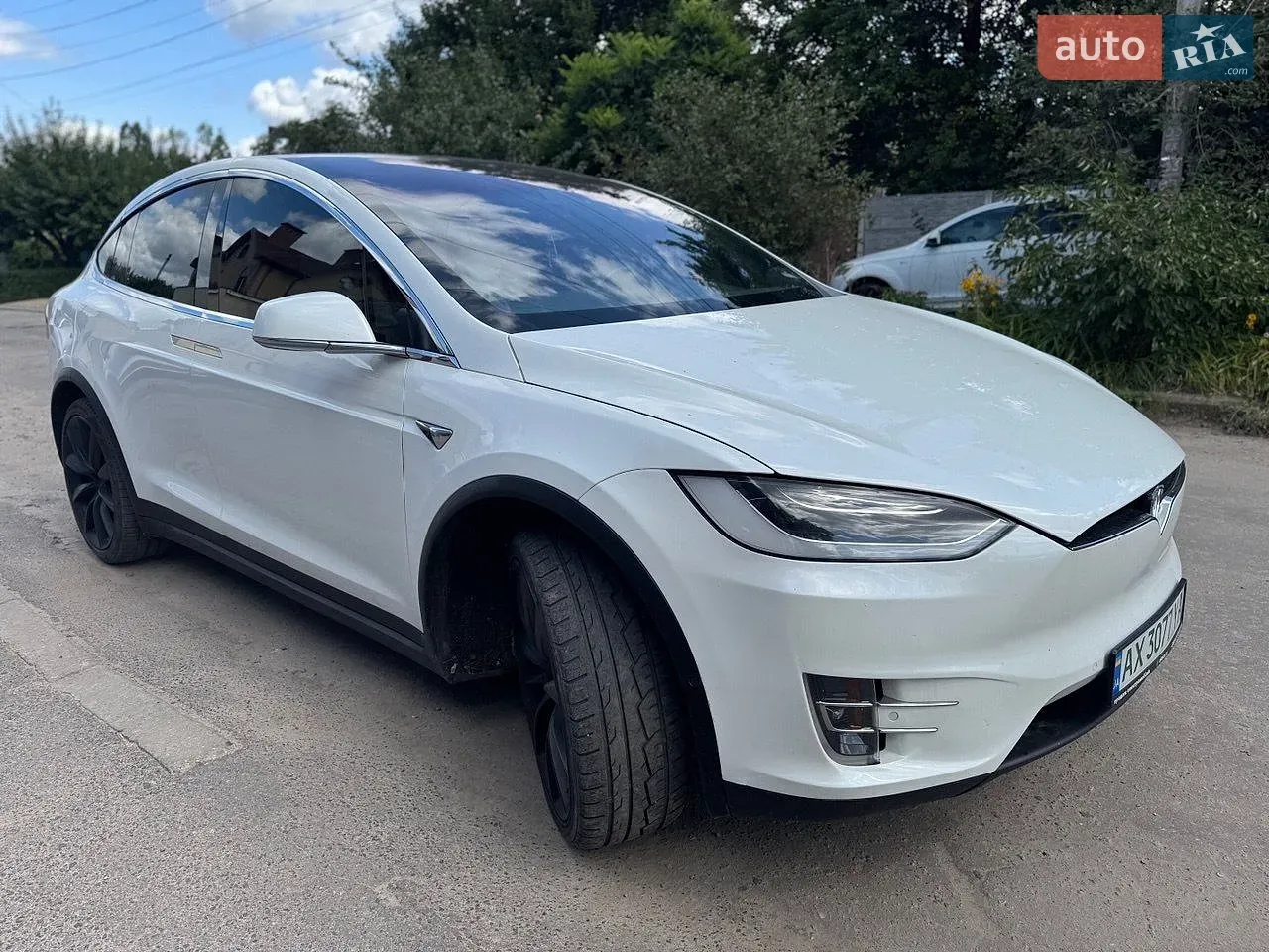 Tesla Model X 2019 photo 5