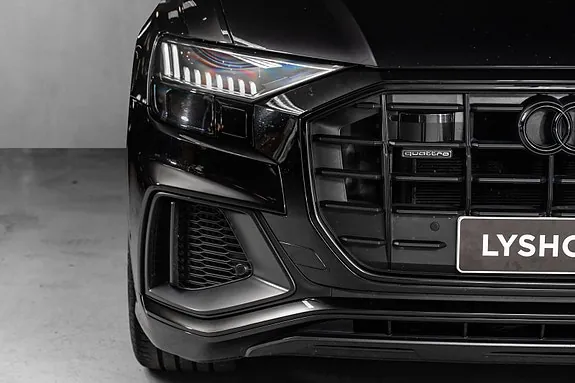 Audi Q8 2021 photo 4