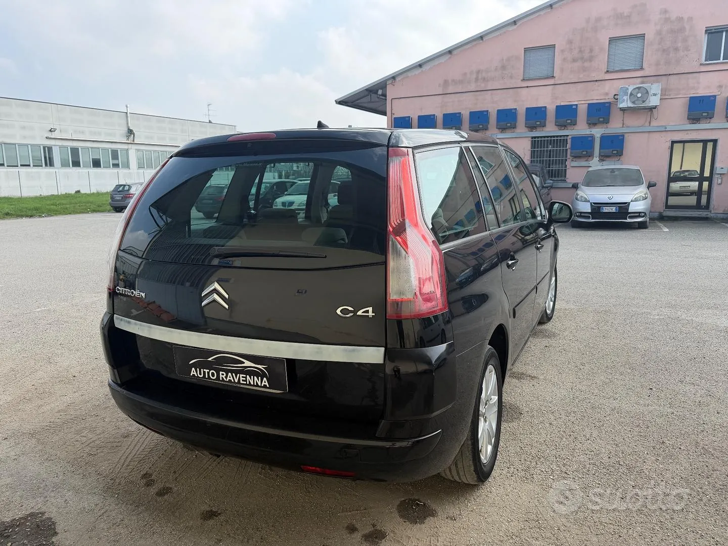 Citroen C4 Grand Picasso 2009 photo 2