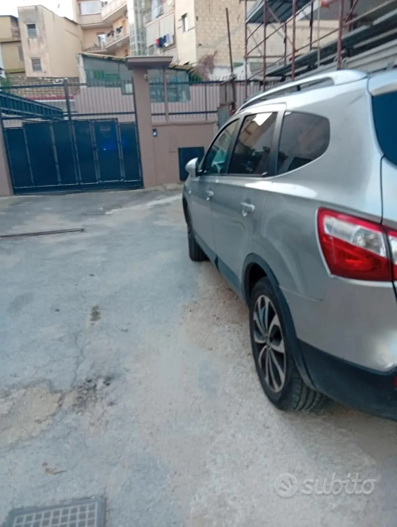 Nissan Qashqai 2011 photo 5
