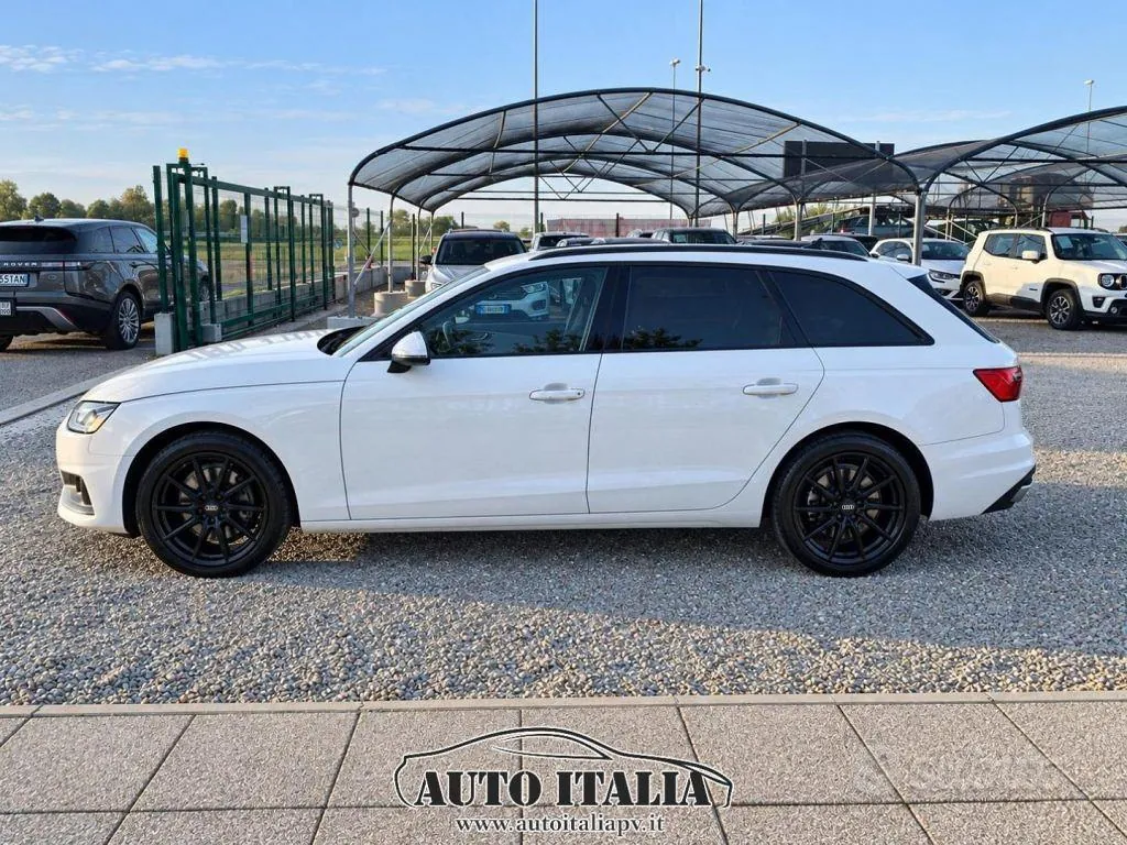 Audi A4 2021 photo 2