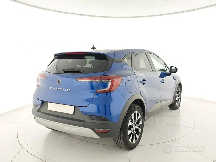 Renault Captur 2024 photo 3