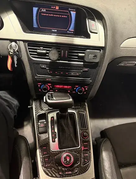 Audi A4 2009 photo 5