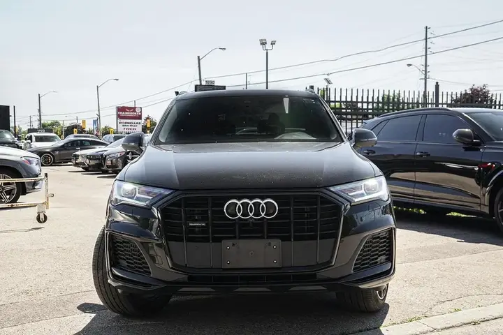 Audi Q7 2022 photo 3