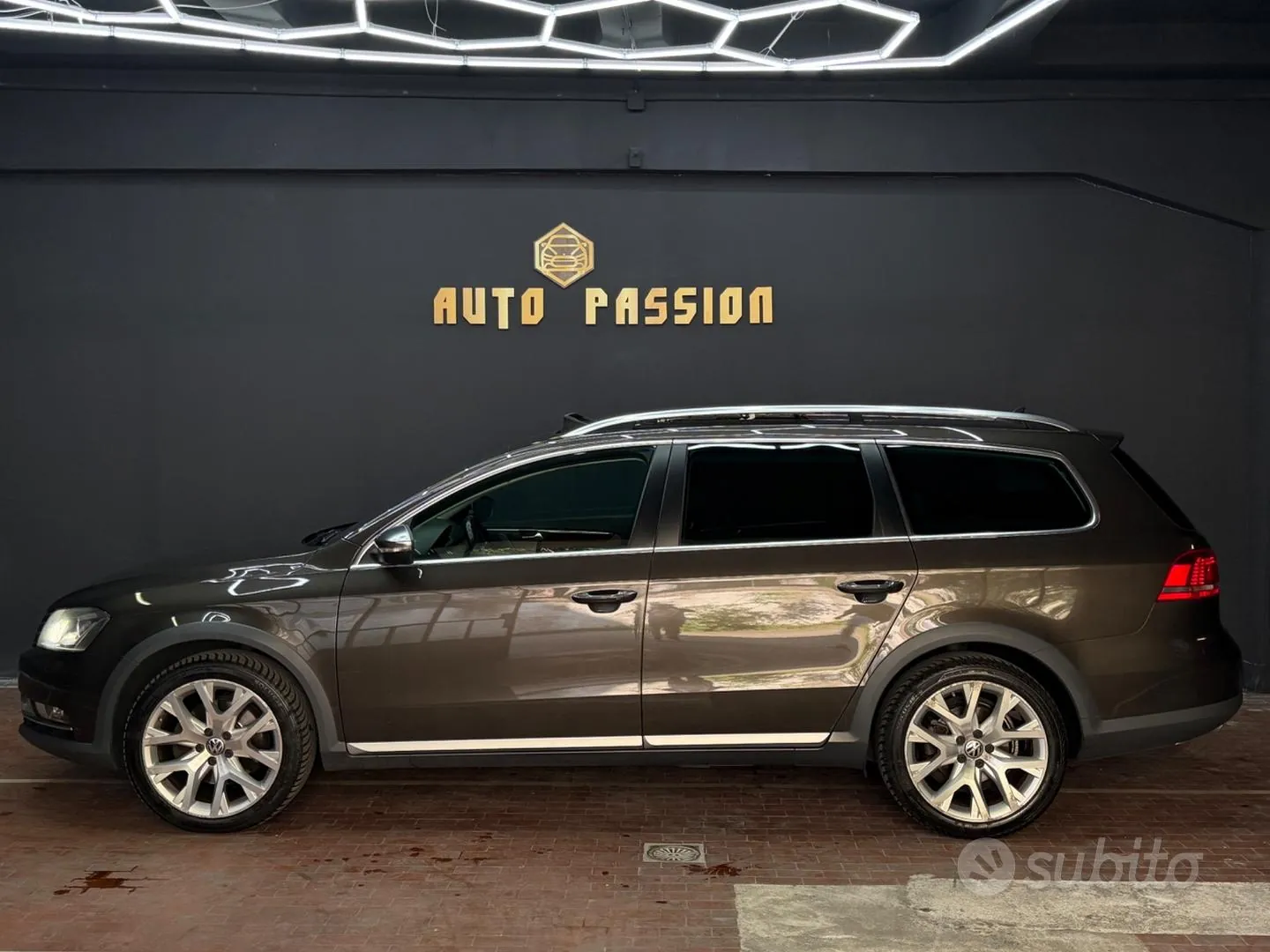 Volkswagen Passat 2012 photo 5