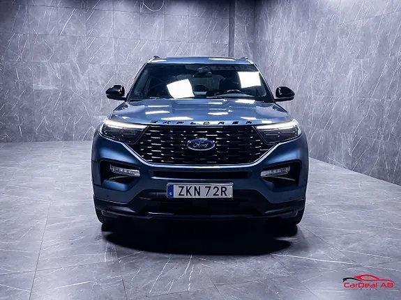 Ford Explorer 2020 photo 2