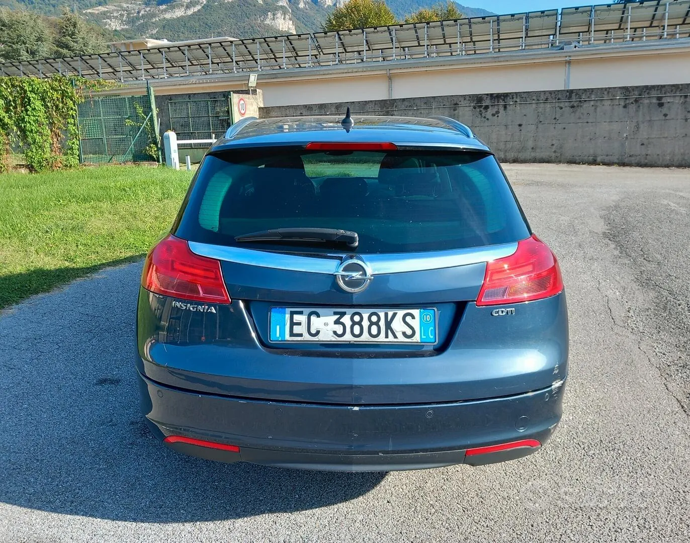 Opel Insignia 2010 photo 4