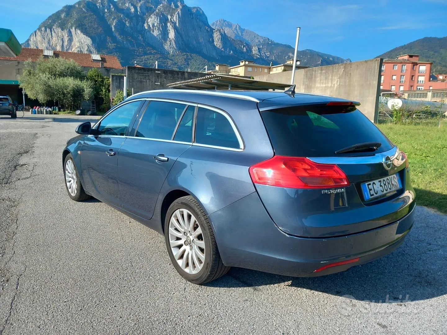 Opel Insignia 2010 photo 3