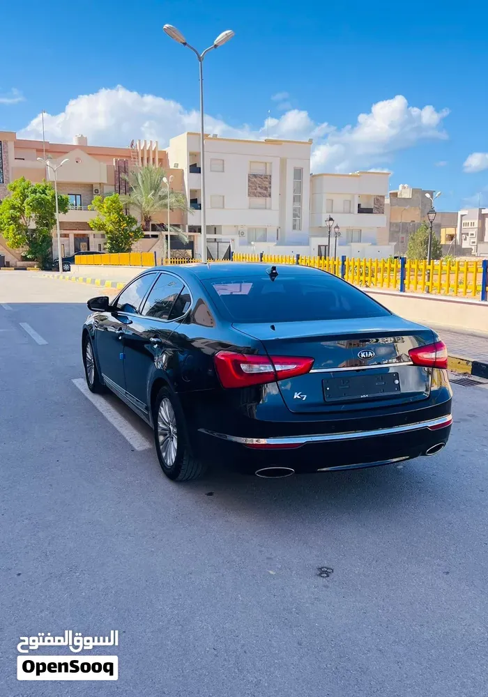 Kia Cadenza