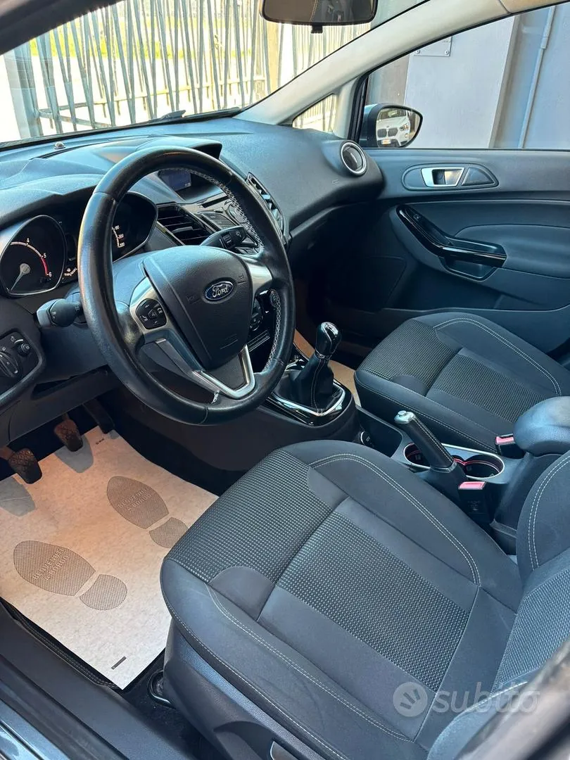 Ford Fiesta 2017 photo 5