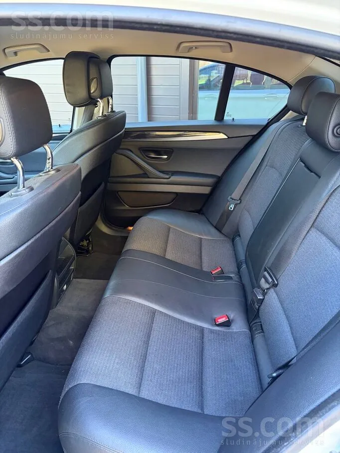 BMW 520 2011 photo 5
