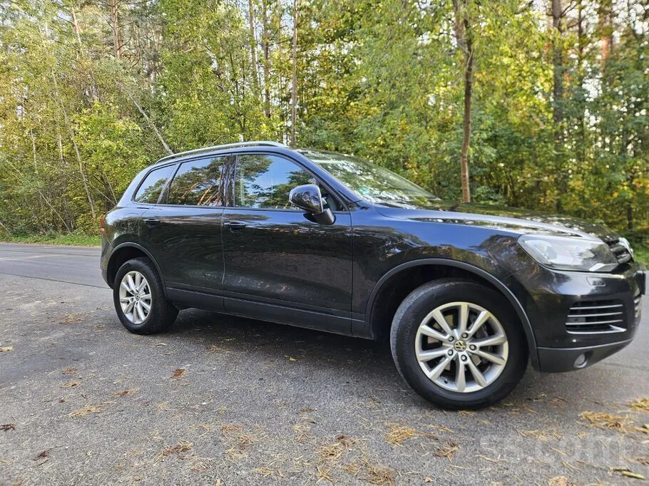 Volkswagen Touareg 2012 photo 3