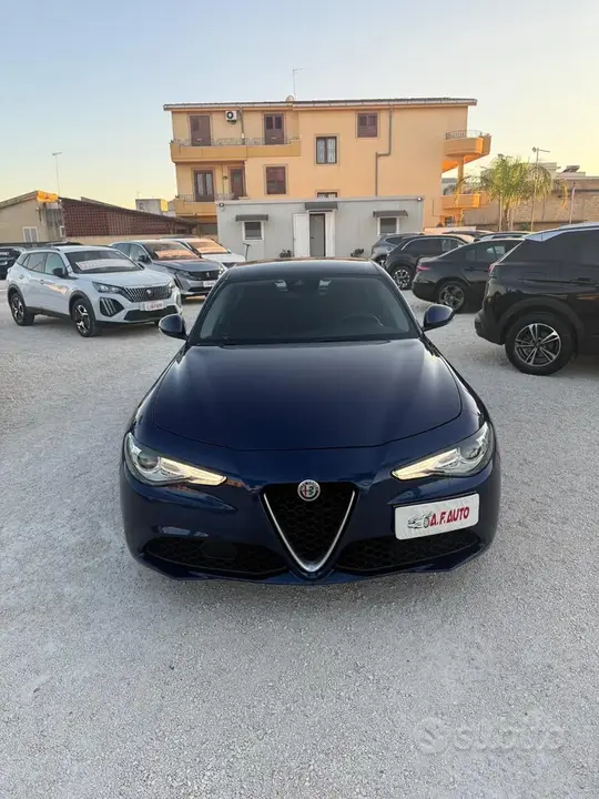 Alfa Romeo Giulia 2018 photo 3