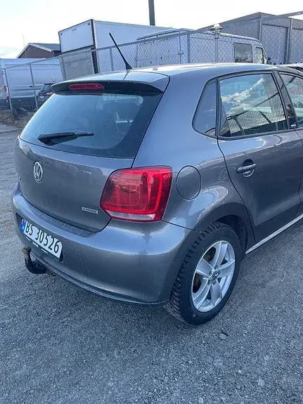 Volkswagen Polo 2012 photo 4
