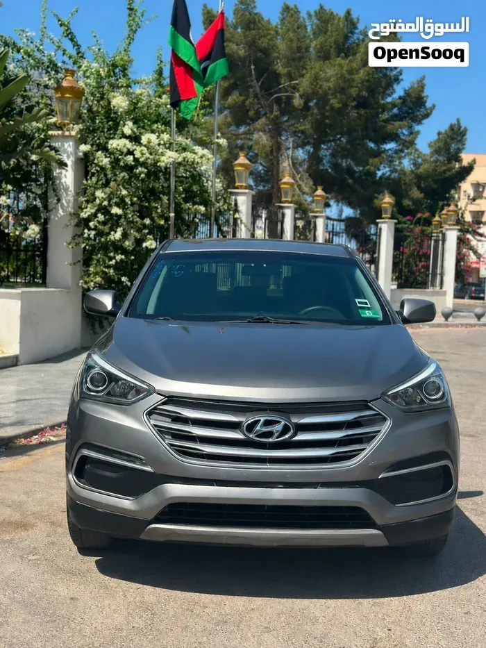Hyundai Santa Fe 2018 photo 5