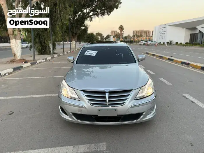 Hyundai Genesis