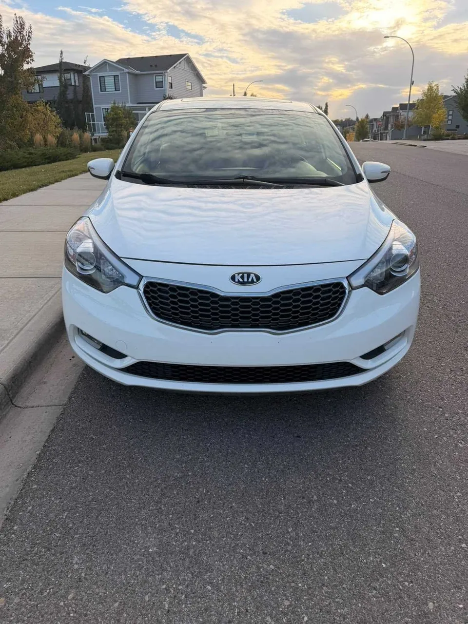 Kia Forte5 2016 photo 3