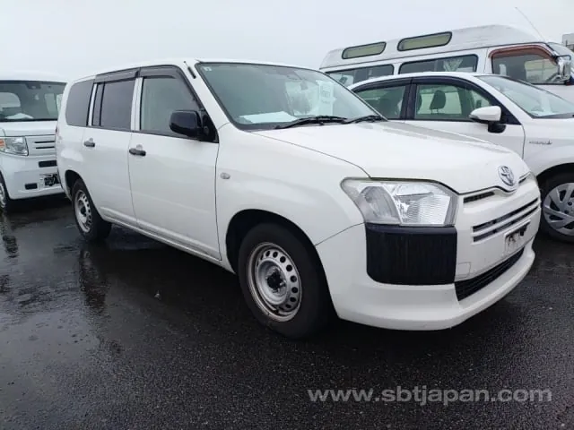 Toyota Succeed Van 2019 photo 2