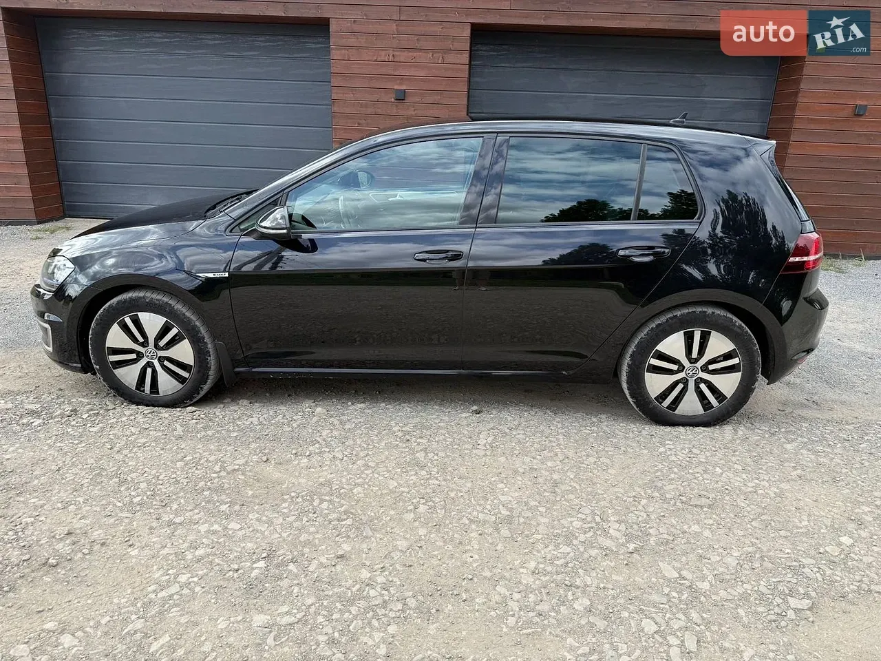 Volkswagen E-Golf 2016 photo 3