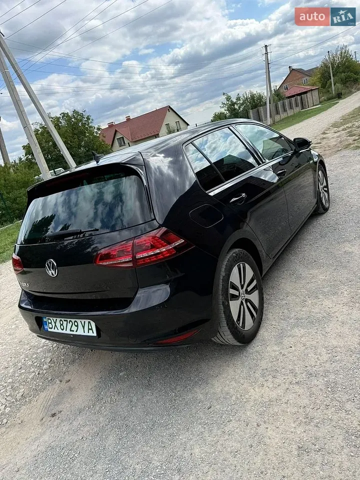 Volkswagen E-Golf 2016 photo 5