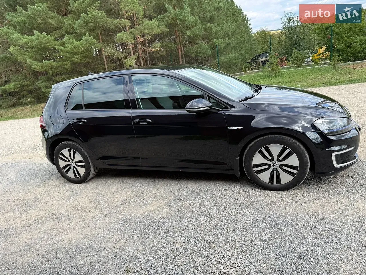 Volkswagen E-Golf 2016 photo 4