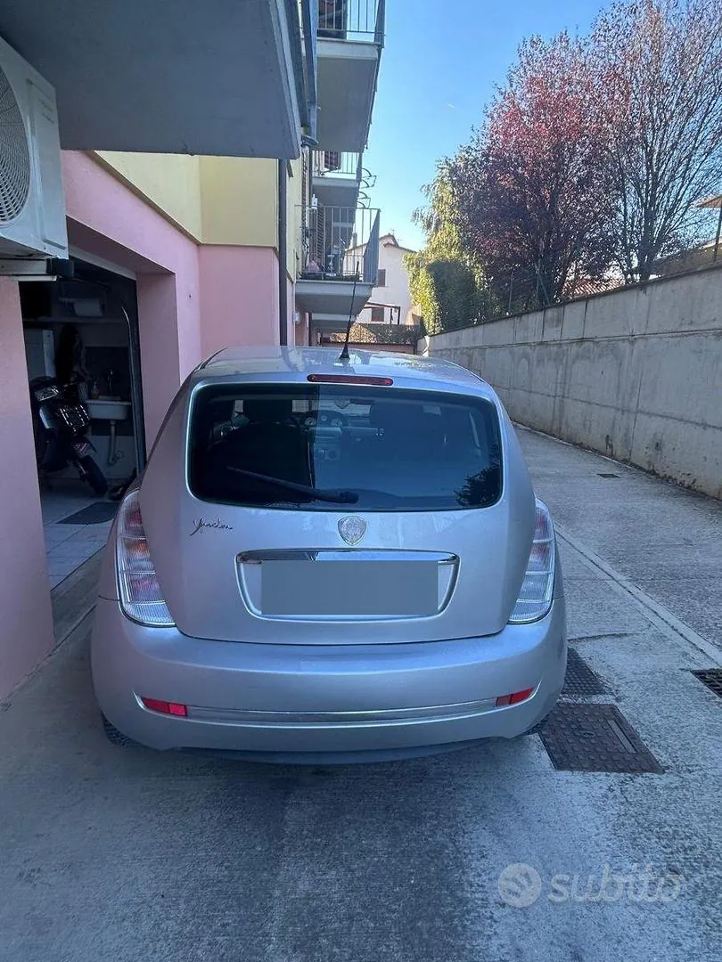Lancia Ypsilon 2007 photo 2