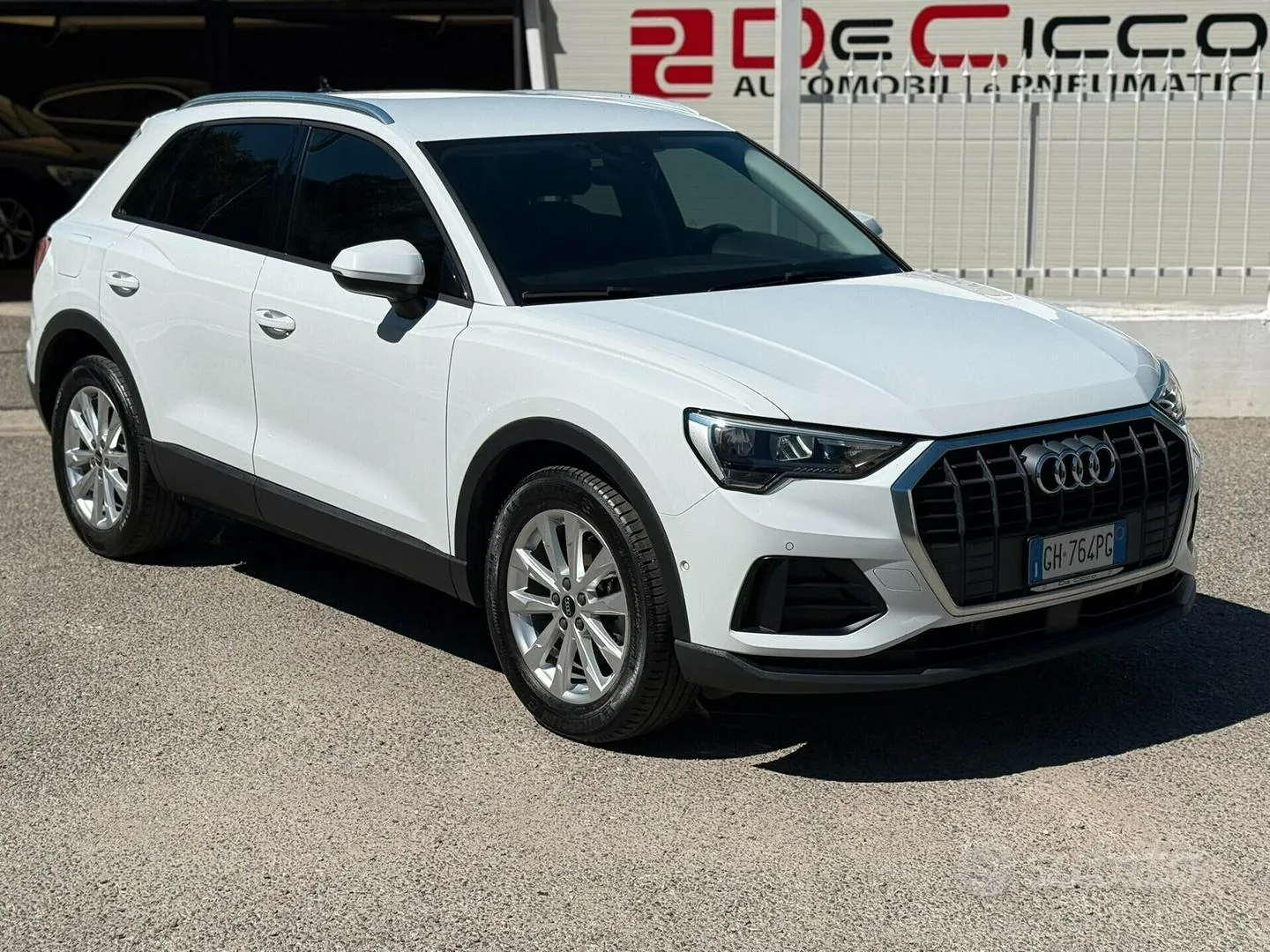 Audi Q3 2021 photo 5