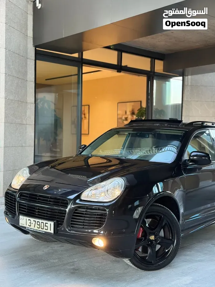 Porsche Cayenne 2006 photo 2