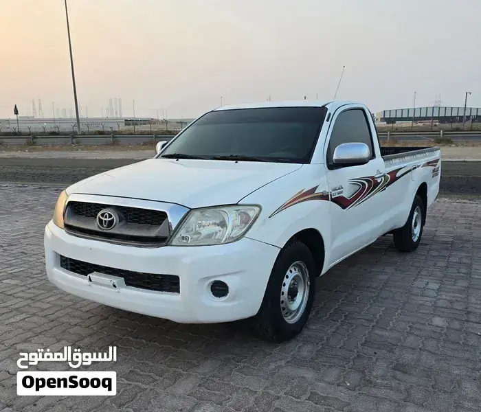 Toyota Hilux 2008 photo 2