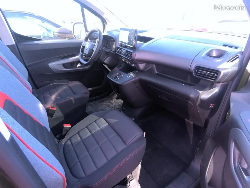 Citroen Berlingo 2026 photo 3
