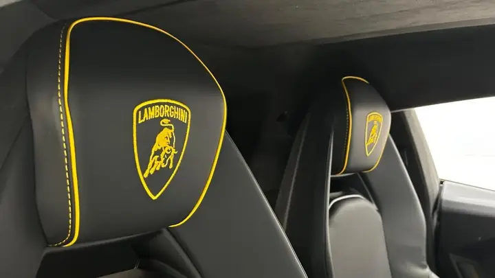 Lamborghini Revuelto 2024 photo 5