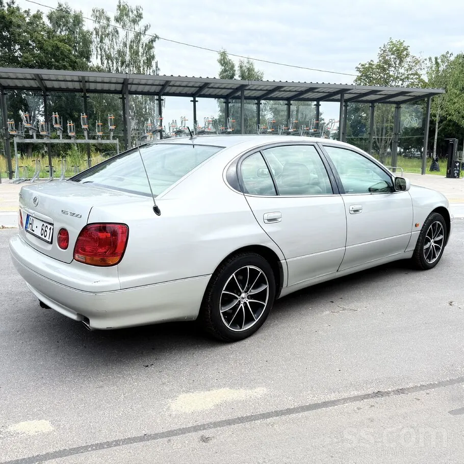 Lexus Gs 2002 photo 3