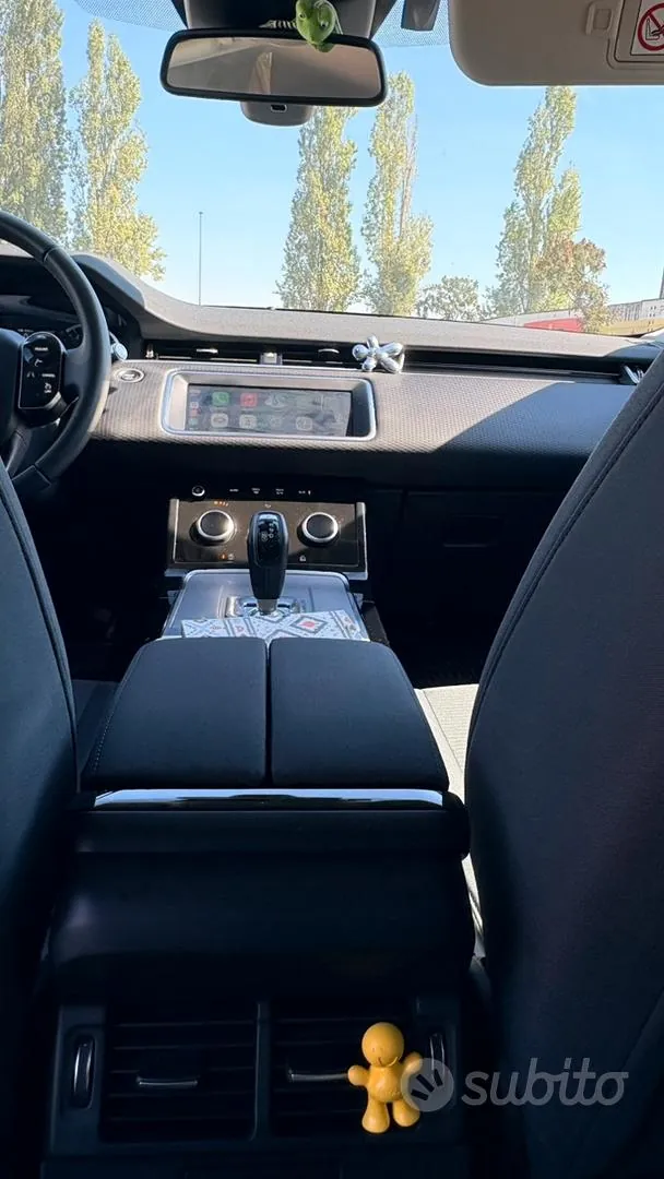 Land Rover Range Rover Evoque 2020 photo 3