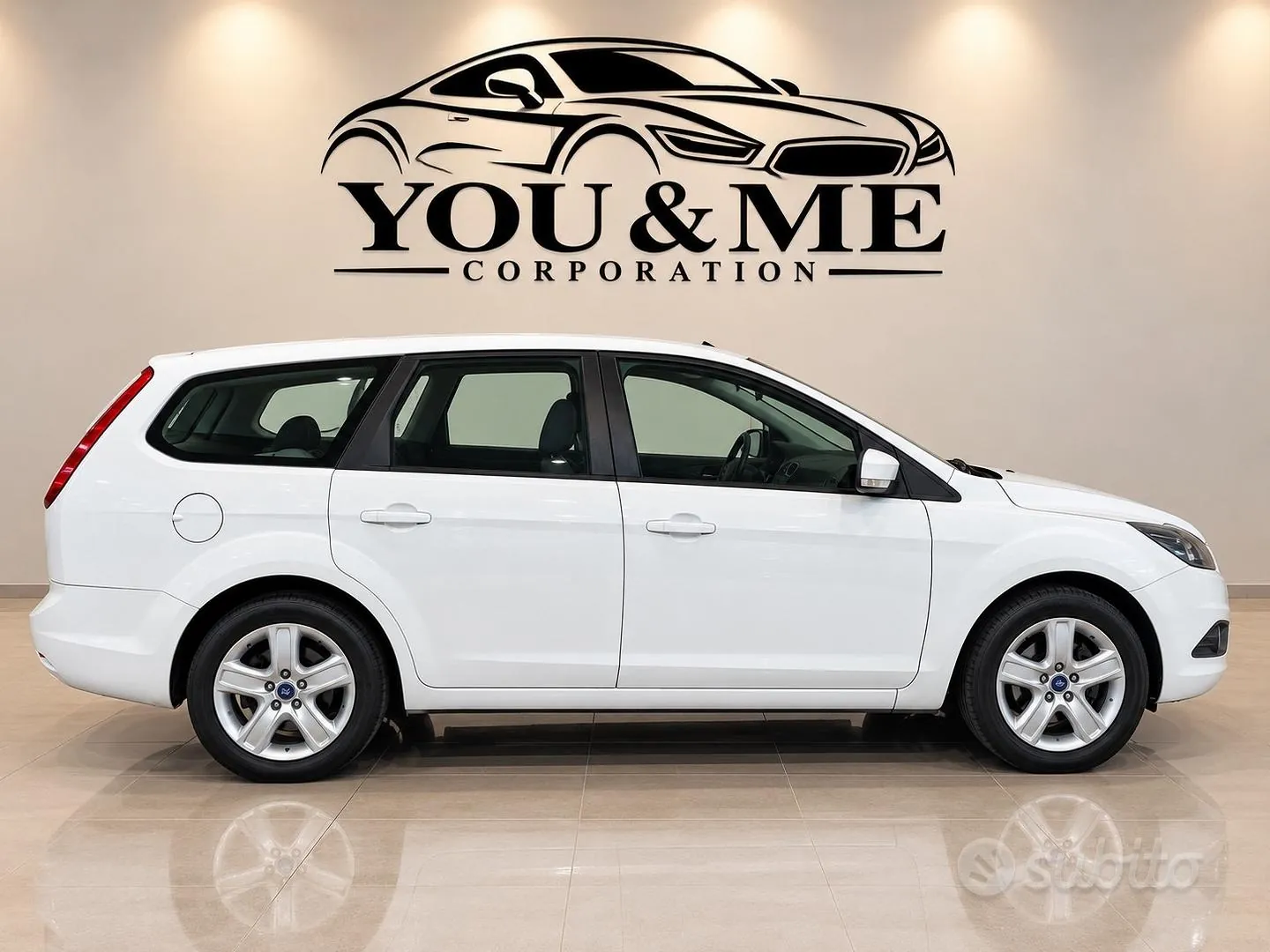 Ford Focus 2010 photo 3