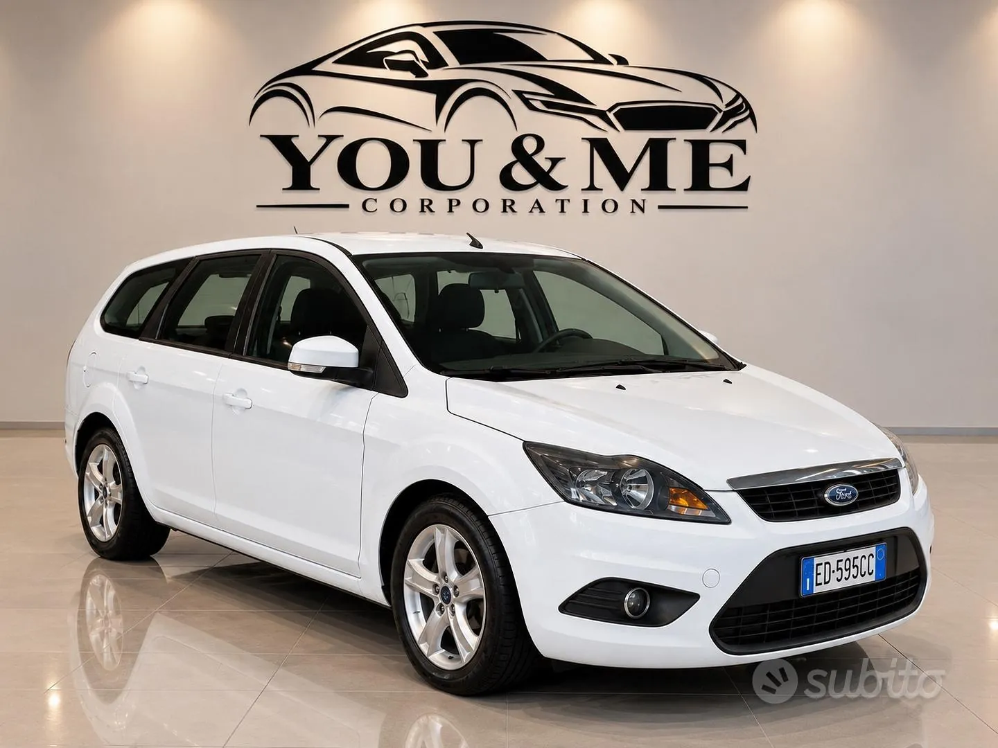 Ford Focus 2010 photo 2
