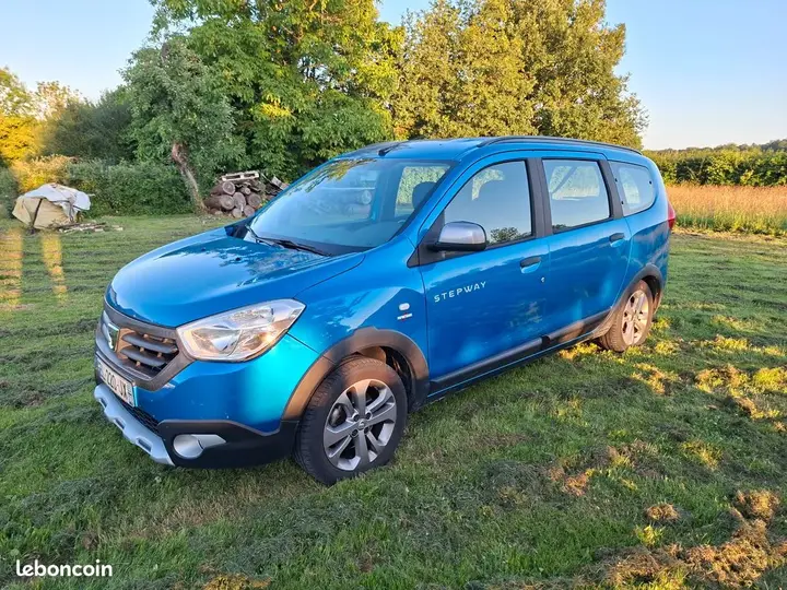 Dacia Lodgy