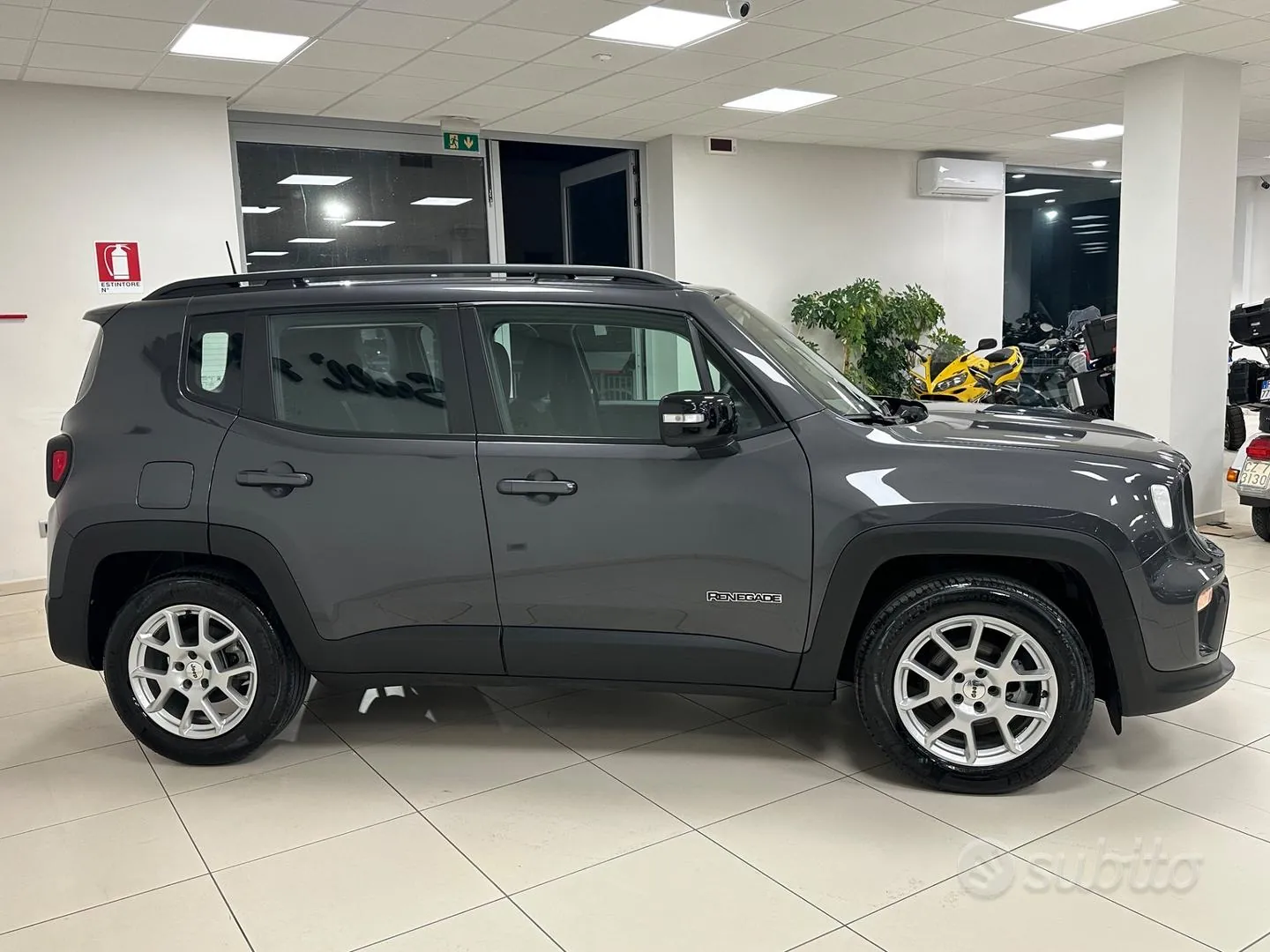 Jeep Renegade 2024 photo 4