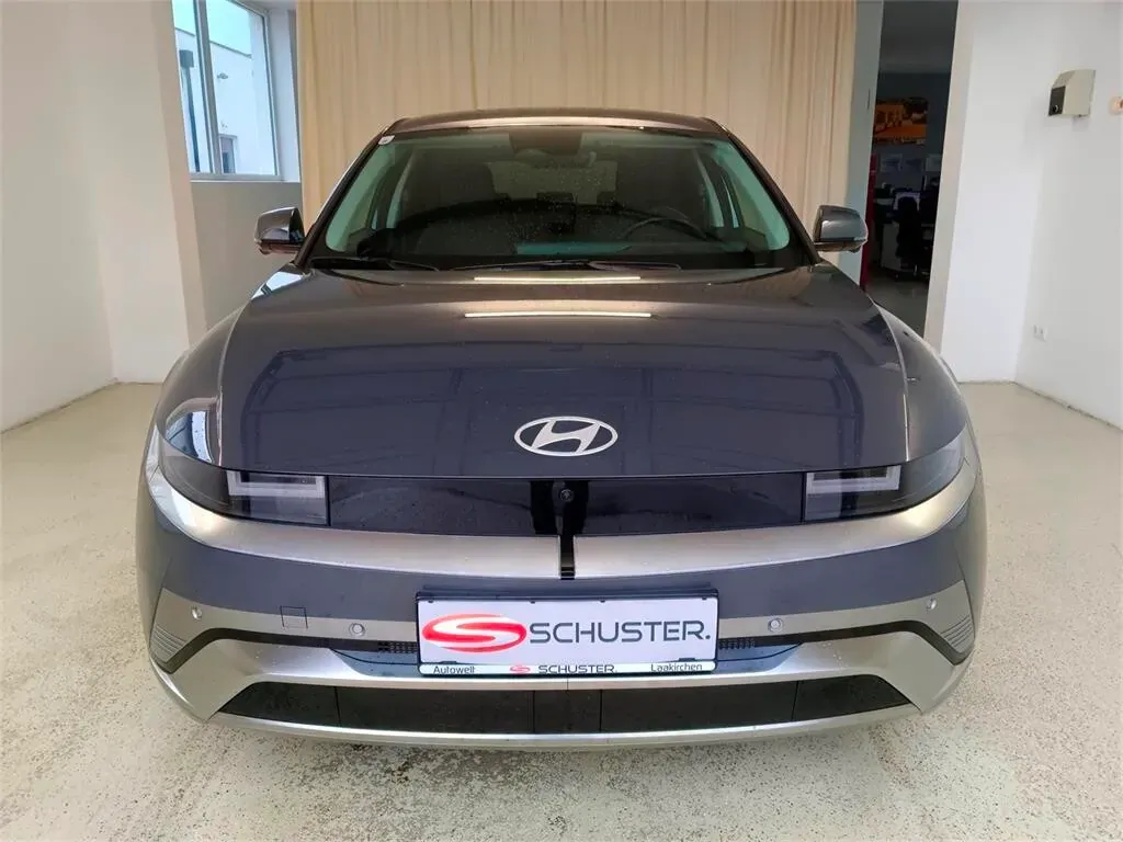 Hyundai Ioniq 5 2025 photo 2