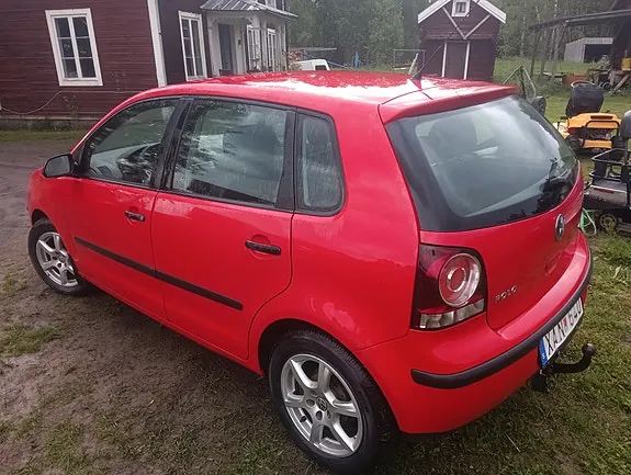 Volkswagen Polo 2006 photo 2