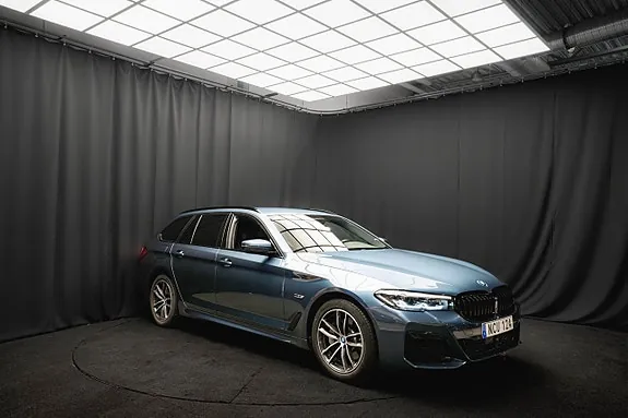 BMW 530E 2024 photo 5