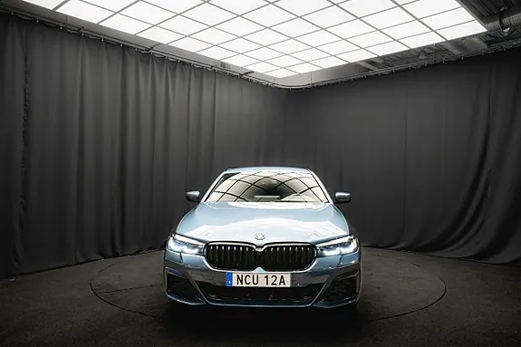 BMW 530E 2024 photo 4