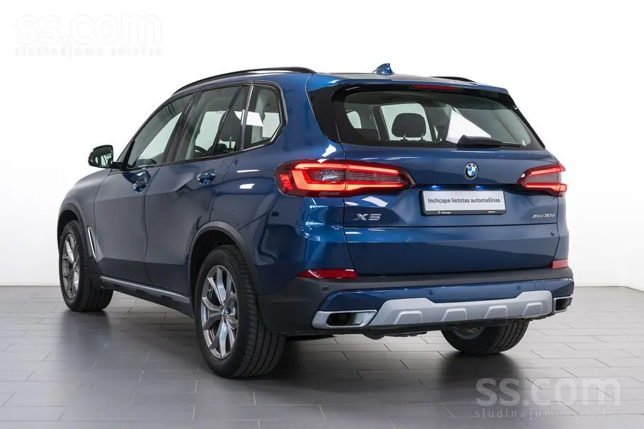 BMW X5 2021 photo 3