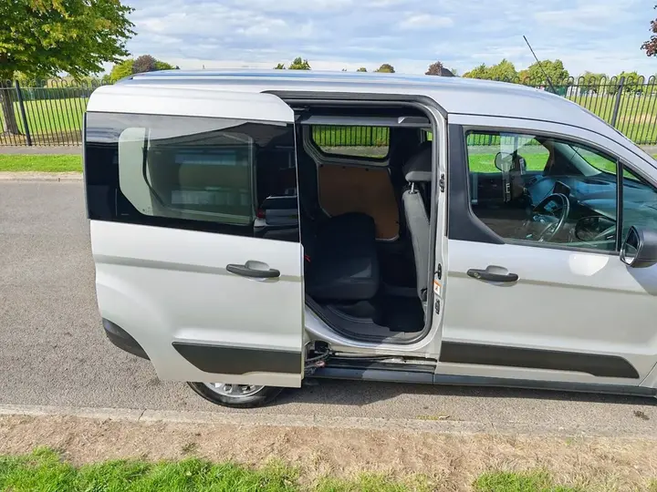 Ford Transit Connect 2022 photo 3