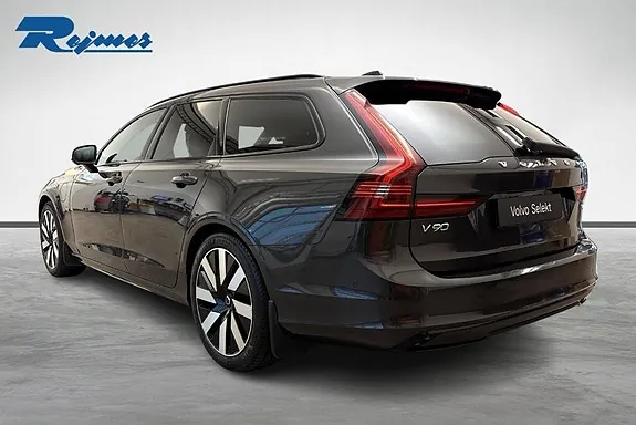 Volvo V90 2025 photo 3