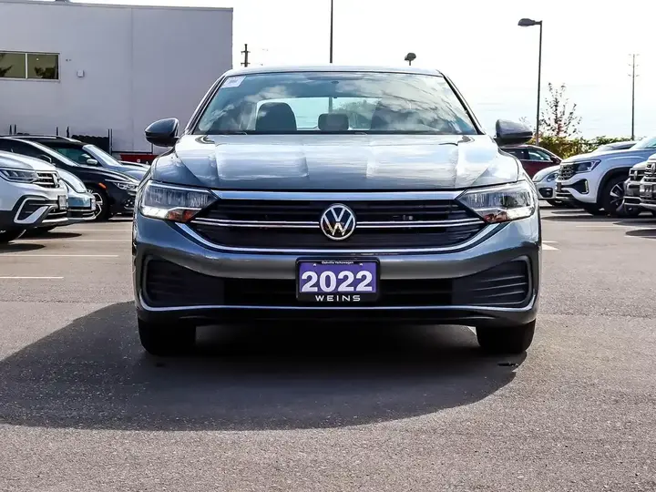 Volkswagen Jetta 2022 photo 2