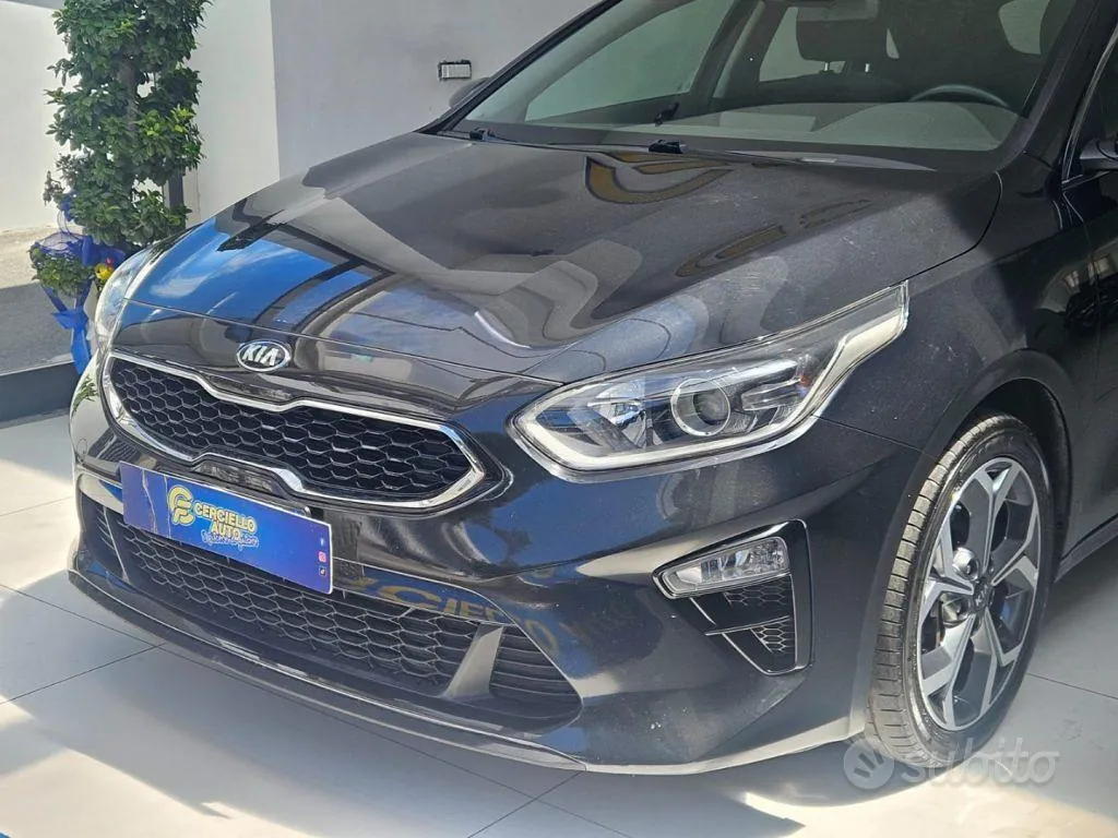 Kia Ceed 2022 photo 2