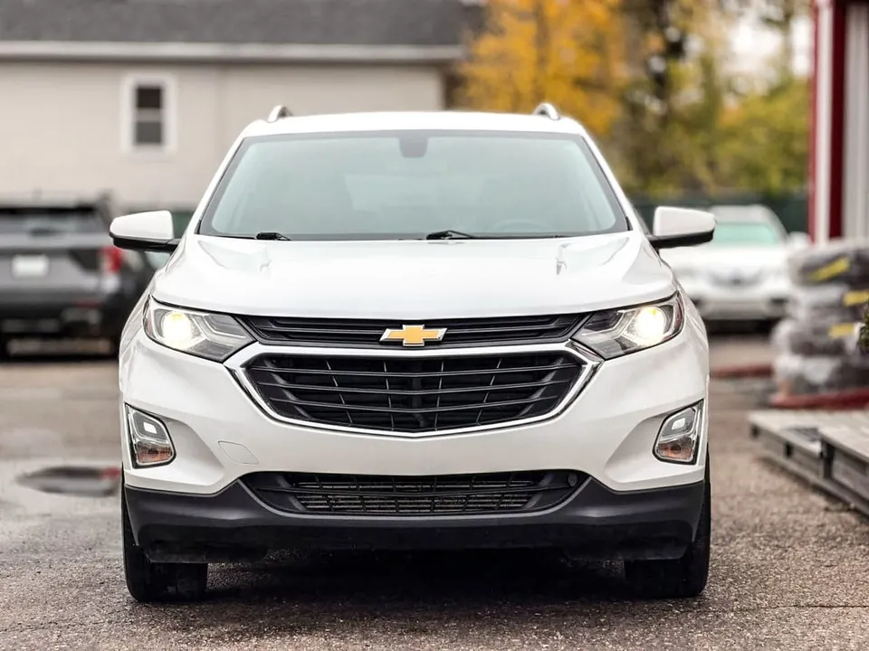 Chevrolet Equinox 2018 photo 2