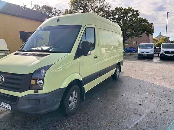 Volkswagen Crafter 35 2015 photo 2