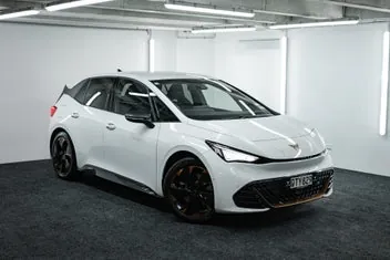 Cupra Born 2024 photo 2