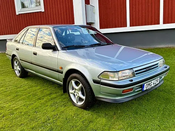 Toyota Carina